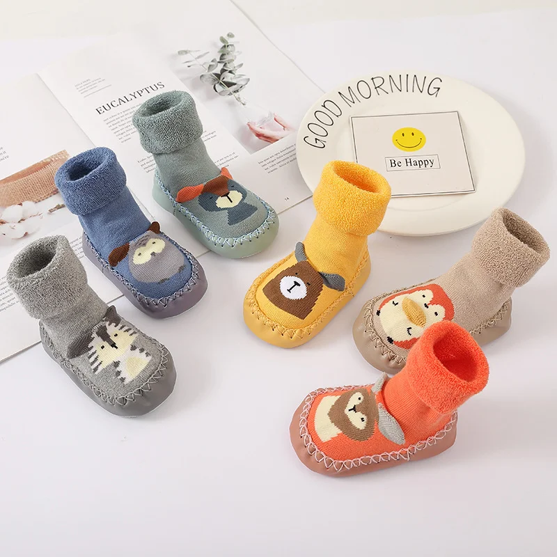 Meias infantis com solas de borracha para crianças, crianças, bebê, Terry quente, chinelos grossos, bebês, meninas, meninos, sapatos de inverno