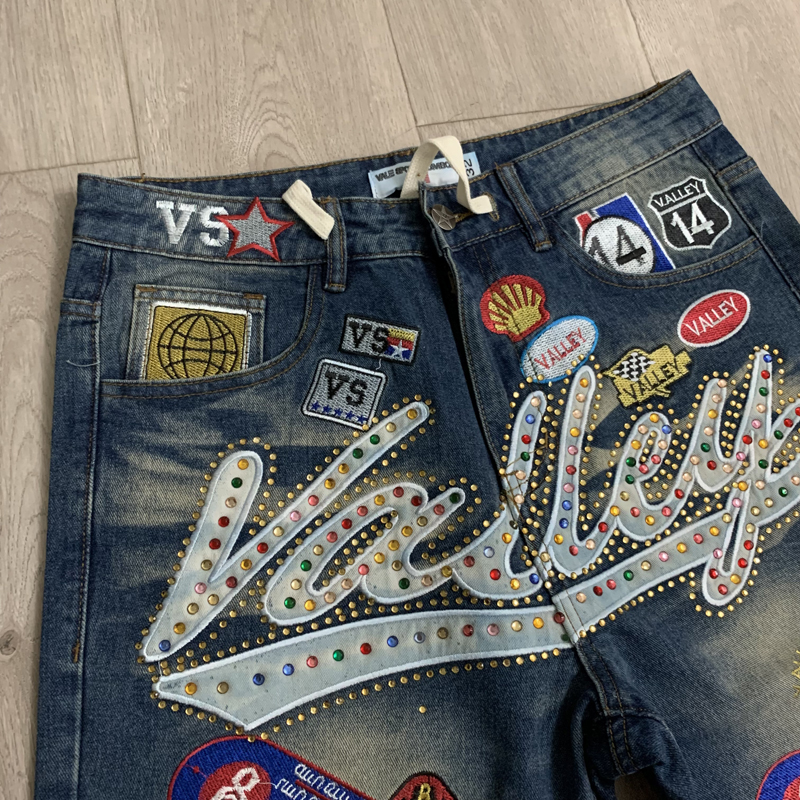 Neue Y2K Bunte Strass-VALLEY-Stickerei-Patch-Label Denim-Shorts Jorts für Männer und Frauen Hochwertige Lose Gerade Kurze Jeans