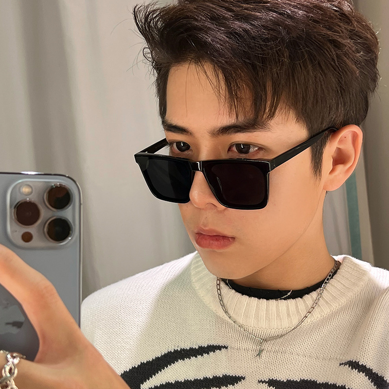 Kacamata Fashion Square Sunglasses Wanita Pria bentuk persegi panjang Desainer Mewah unisex Kacamata Hitam Klasik Vintage Kacamata Outdoor Untuk pria