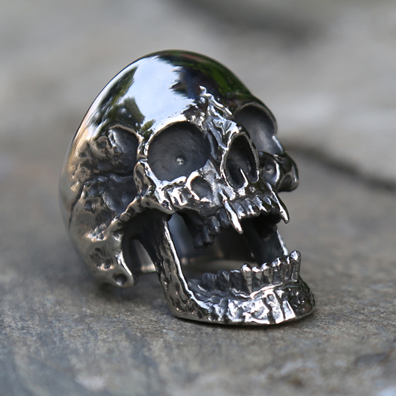 ขัด Vampire Skull แหวนผู้ชายผู้หญิงสแตนเลสสตีล Biker Man Gothic Punk เครื่องประดับที่ดีที่สุดสำหรับเพื่อนขนาด7-15