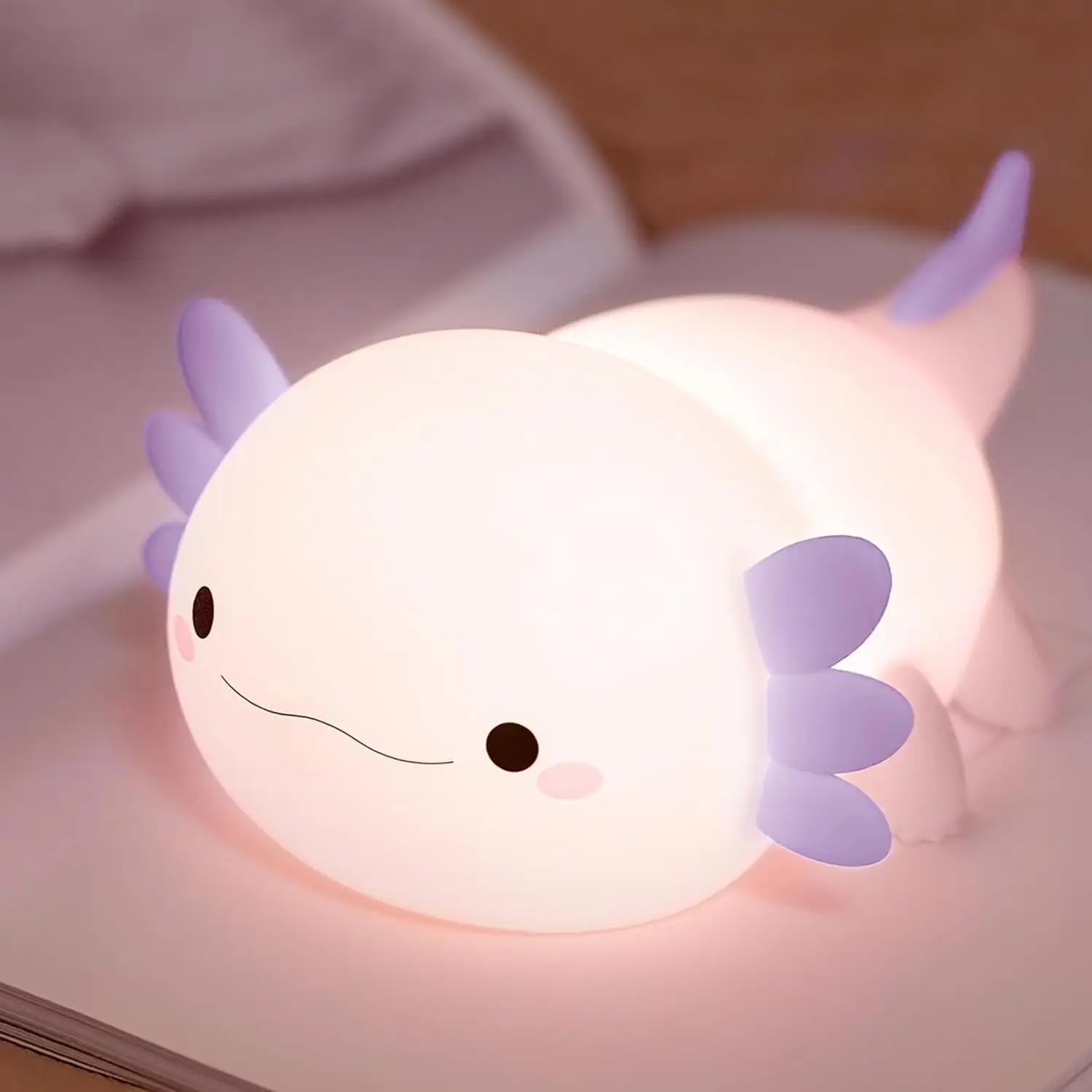 Luz nocturna para niños, linda lámpara Axolotl púrpura, luz nocturna LED blanda para guardería, lámpara de noche de animales novedosa de silicona suave