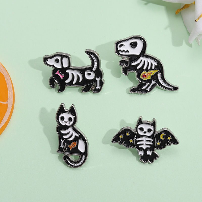 Insignia de esqueleto de Animal esmaltado, insignia de dinosaurio personalizada para perro, búho, solapa Artificial, insignia Artificial de sangre de gato, regalo para amigos, 4-6 Uds.
