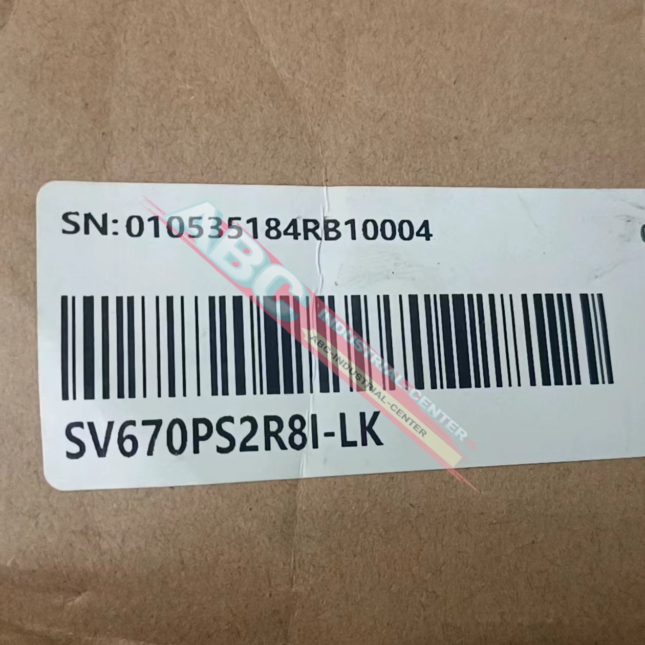 Сервопривод SV670NS2R8I SV670PS012I совершенно новый