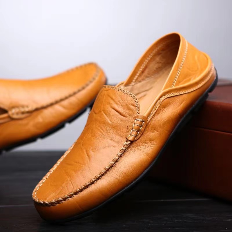 Men Loafers 2024 New Leather Shoes Men Casual Shoes Moccasins Breathable Sneakers Men Driving Shoes Comfort Flats Plus Size 47
