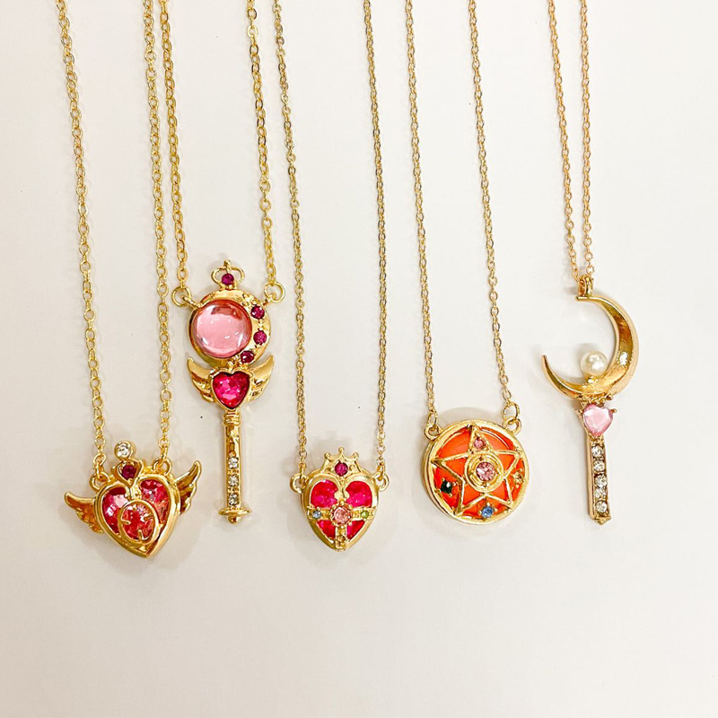 ญี่ปุ่น Anime Sailor Moon รัก Magic Wand คริสตัลจี้คอสเพลย์สร้อยคอผู้หญิงอุปกรณ์เสริมน่ารักคอสเพลย์ Props สร้อยคอ