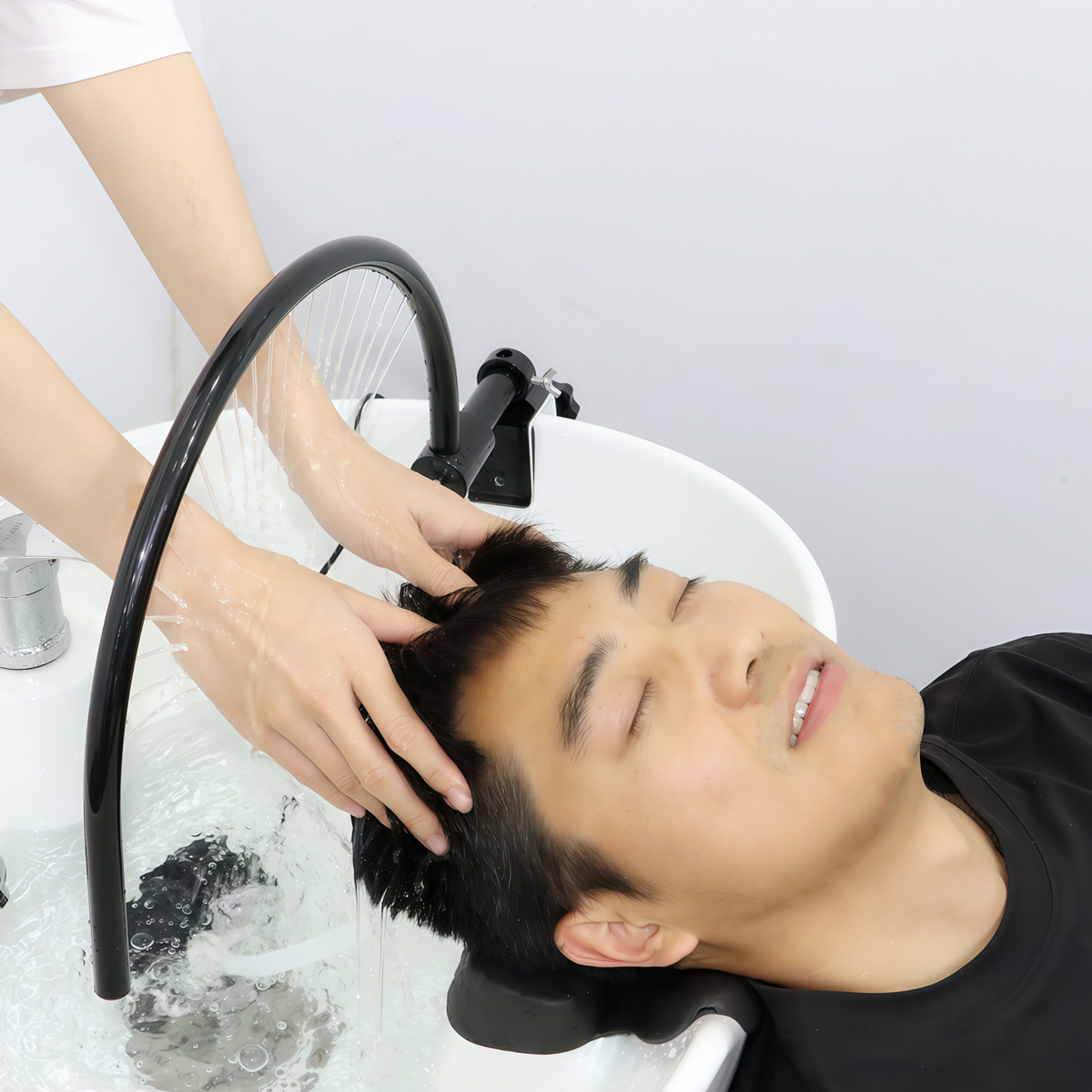Algemene keramische wastafel Douchekop Waternevelaccessoires Watercirculatiekop Spa Waterdispenser Haarwassen Bedwastafel