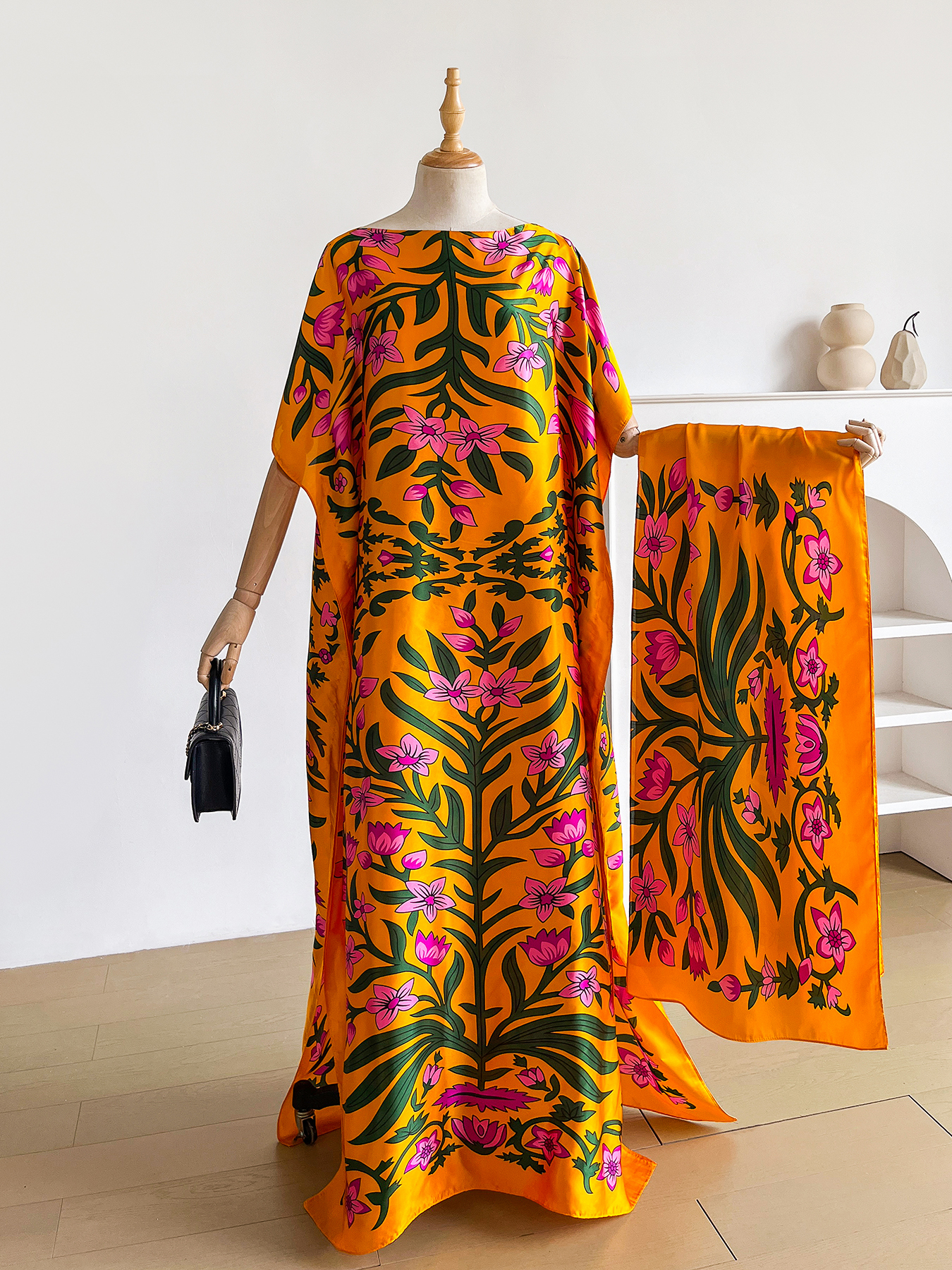 Zomerse Boho bloemenprint Abaya met bijpassende sjaal, losse batwing maxi kaftan jurk voor Afrikaanse moslimvrouwen, strandkleding voor de vakantie