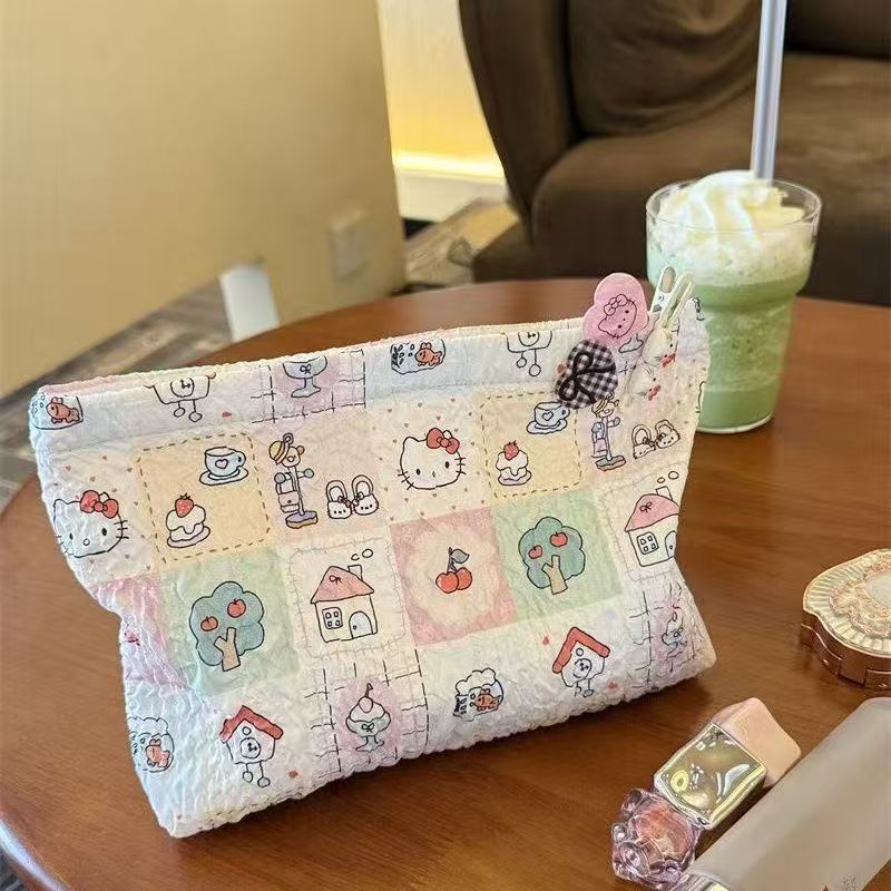 Сумка для туалетных принадлежностей Sweet Pastel Grid Hello Kitty, мягкая стеганая сумка-органайзер большой вместимости для хранения косметики на каждый день