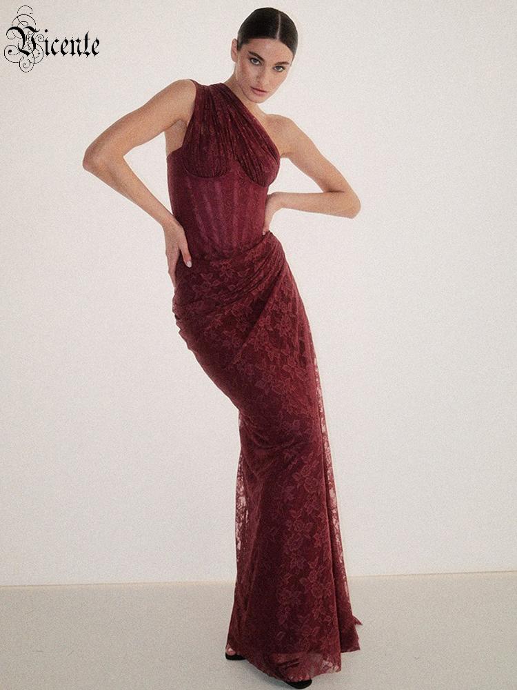 Eleganckie sukienki maxi na jedno ramię z koronki w kolorze burgundowym dla kobiet – dopasowane, drapowane sukienki wizytowe, seksowne, prześwitujące sukienki maxi z koronki.