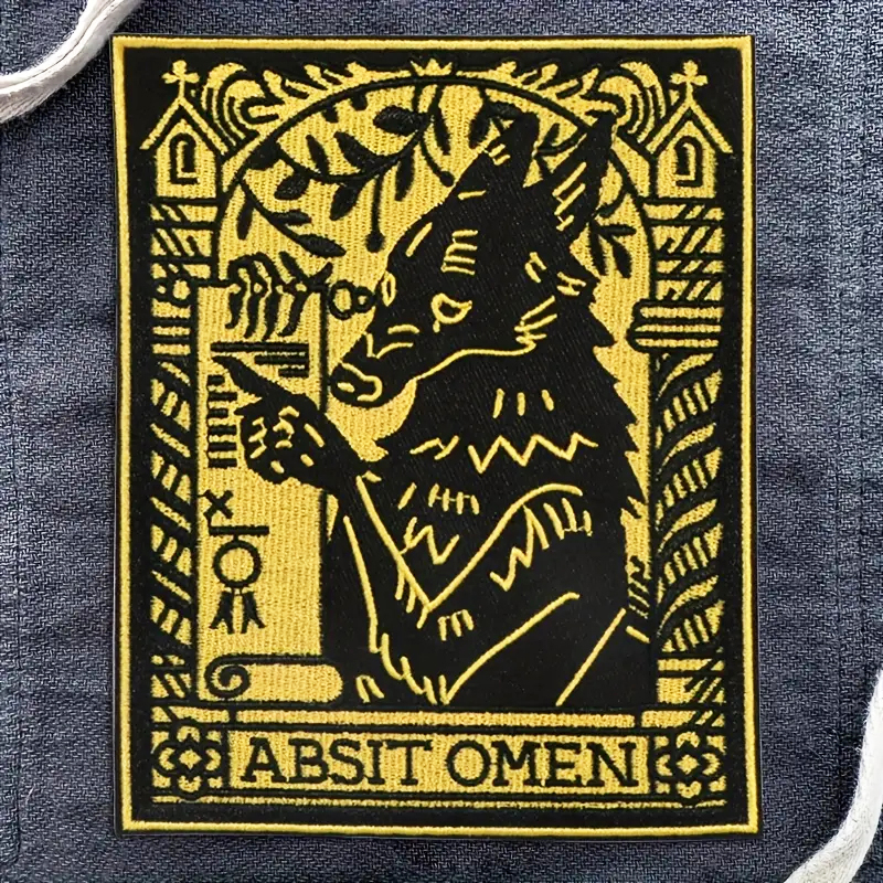 1PC Wolf Vintage Floral Embroidered Patch Punk Animal Inspiring Badge Gift Iron On Patches For Clothing Cap Jacket Trucker Hat