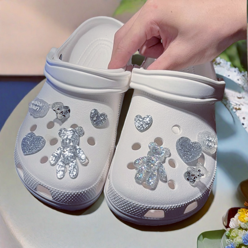 Moda elegante mujer DIY zapatos con agujeros encanto para lindos osos de amor zapatos accesorios blanco todo-fósforo decoraciones de zapatos paquete de moda