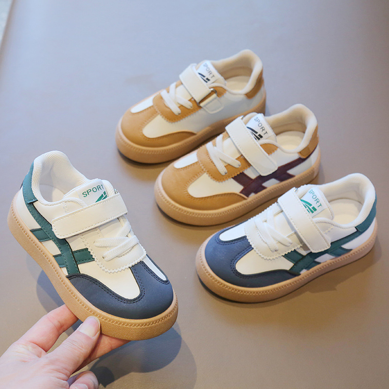 2024 novas crianças sapatos casuais meninos forrest gump sapatos meninas moda antiderrapante sapatos de tabuleiro crianças sola macia tênis leves