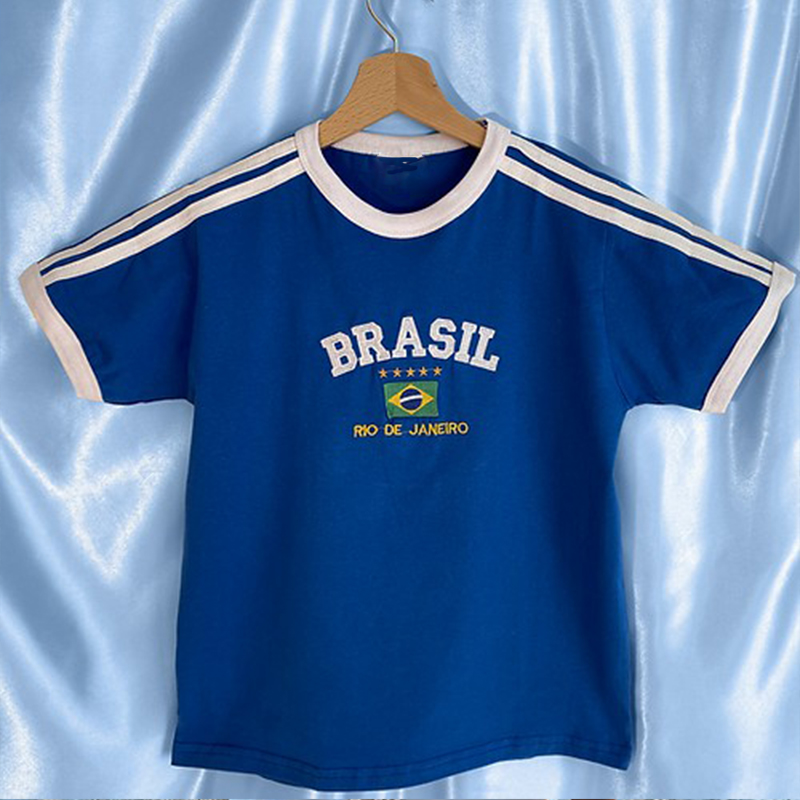 Gothic Emo Girl Crop Top Streetwear Estetico Grunge Tee Vintage Donna Blu Brasile Lettera Stampa T-shirt a maniche corte Y2k Vestiti