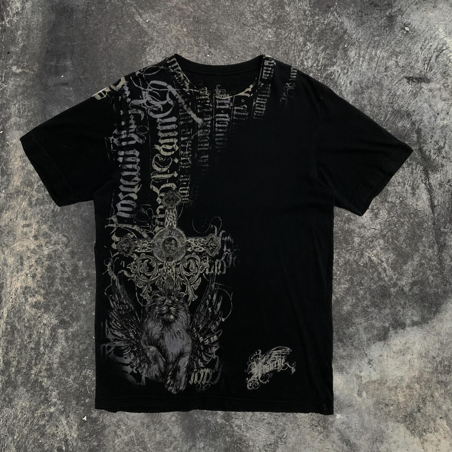 Southpole Y2K Vintage Baumwoll-Grafik-T-Shirt Distressed Oversized Unisex T-Shirt mit Gothic-Print Streetwear Retro Soft-Shirt Herren