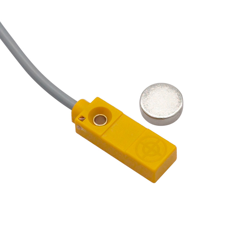 Hall Sensor Square Magnetic Proximity Switch แม่เหล็กเหนี่ยวนํา NPN PNP Remote Nonpolar Micro Sensor ปกติเปิด