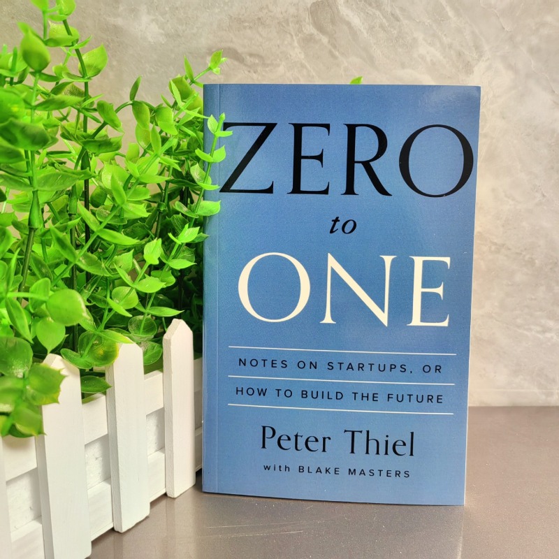 Nul tot één door Peter Thiel met Blake Masters-notities op start's Hoe de toekomst te bouwen Boeken aanmoedigen Livros