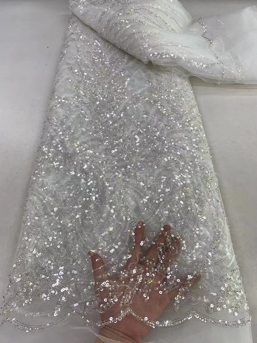 Tela de encaje de tul con cuentas africanas blancas para mujer, tela bordada de lentejuelas francesas, vestidos de fiesta de Navidad, moda 2024