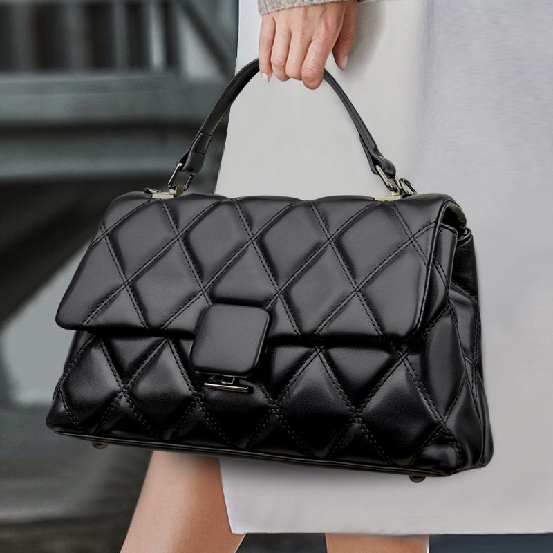 Tas tangan wanita modis tas bahu wanita trendi Retro tas persegi wanita kulit lembut kualitas tinggi dompet desainer terkenal