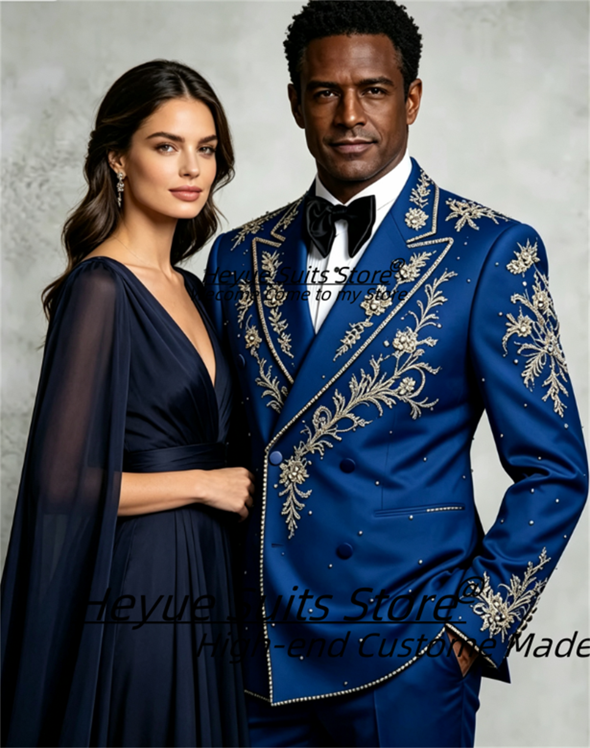 Jas Pria Royal Blue Double Breasted Bordir Bunga Emas Berhias Rhinestone, Tuxedo Pernikahan untuk Pengantin Pria, Set 2 Potong, Dapat Disesuaikan
