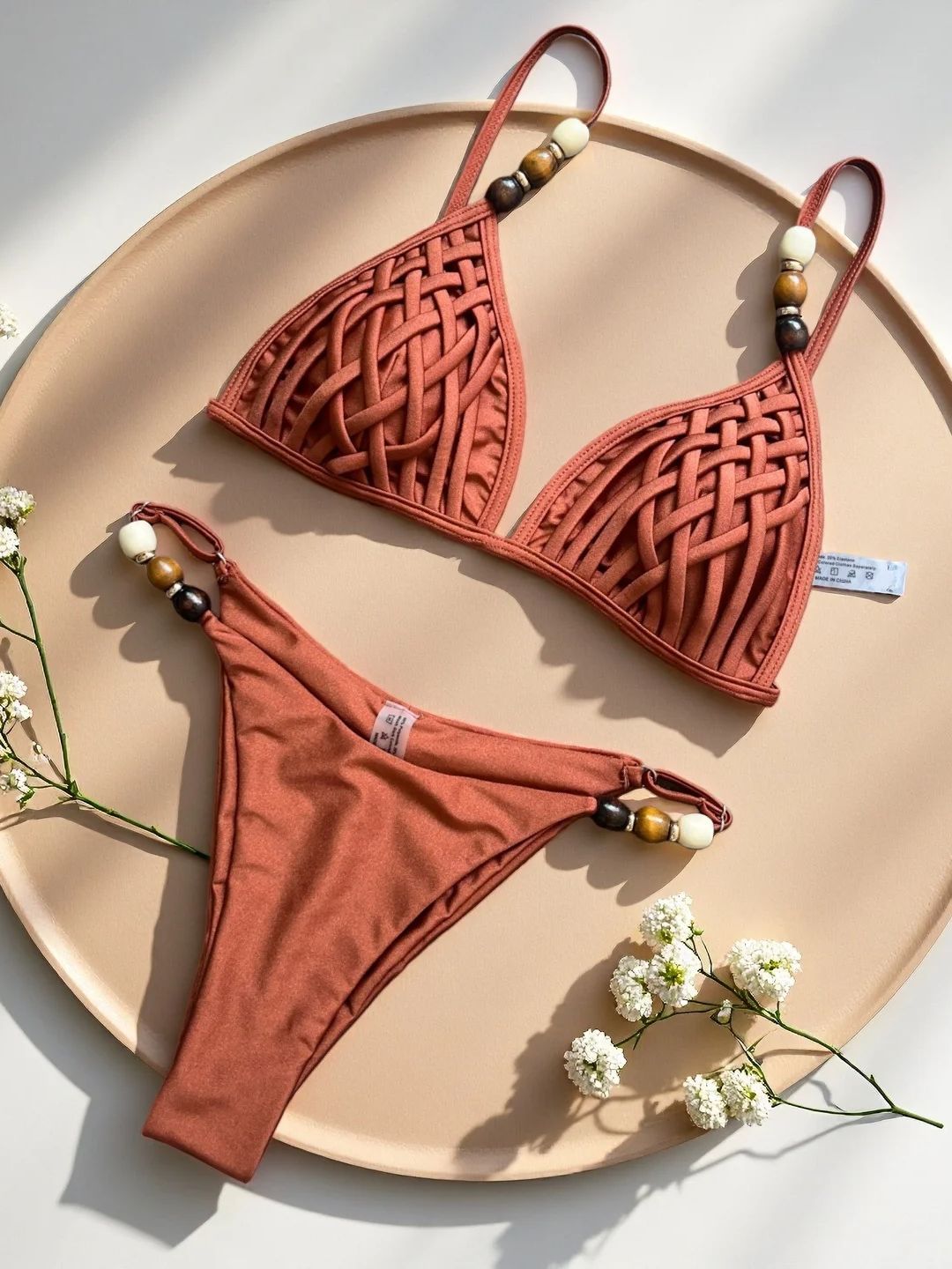 Seksowny Brązowy Zestaw Bikini 2026 Damski z Perłami, Ramiączka, Wycięcia, Push-Up Biustonosz, Stringi, Strój Kąpielowy Brazylijski, Plażowy, Mikro Strój Kąpielowy
