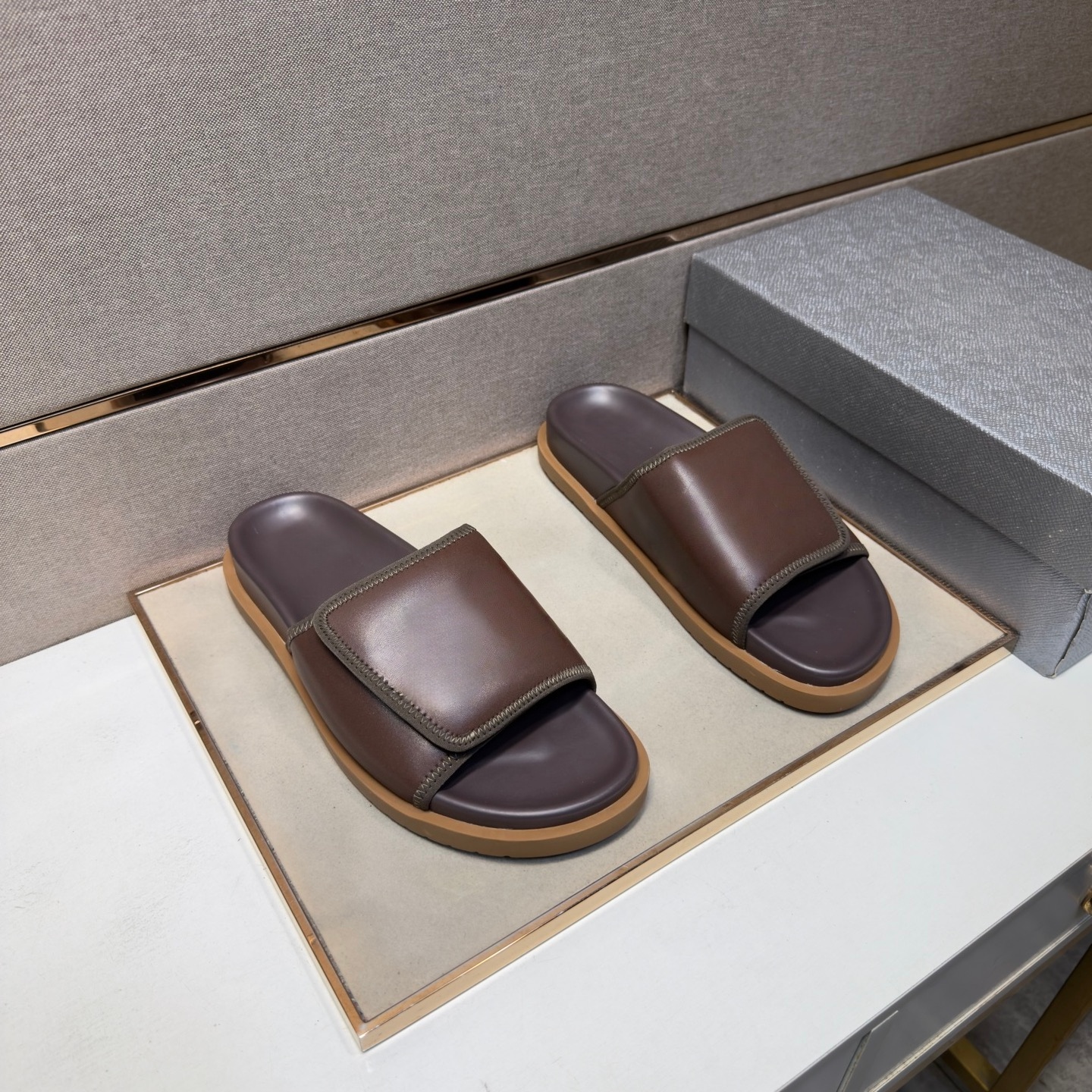 Sandalias de Playa de Marca de Lujo, Sandalias de Alta Calidad para Interiores y Exteriores, Sandalias de Senderismo de Verano para Hombre, Material de Cuero Genuino
