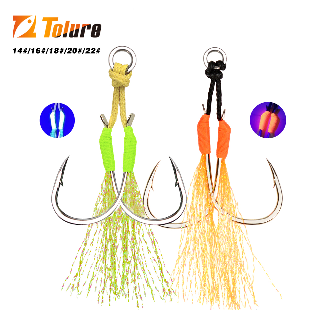 TOLU Ganci di assistenza alla coda con maschera in metallo da 10 pezzi 13-22 #   Con anello solido in piuma PE Jigging amo da pesca uv per ami da pesca con esca da 10-120 g