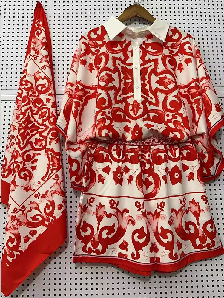 Zomer 2026 Nieuwe Mode Tweedelig Set met Revers, Vleermuismouwen, Losse Rechte Blouse + Hoge Taille Wijde Pijpen Shorts, Elegant Dames Print Set