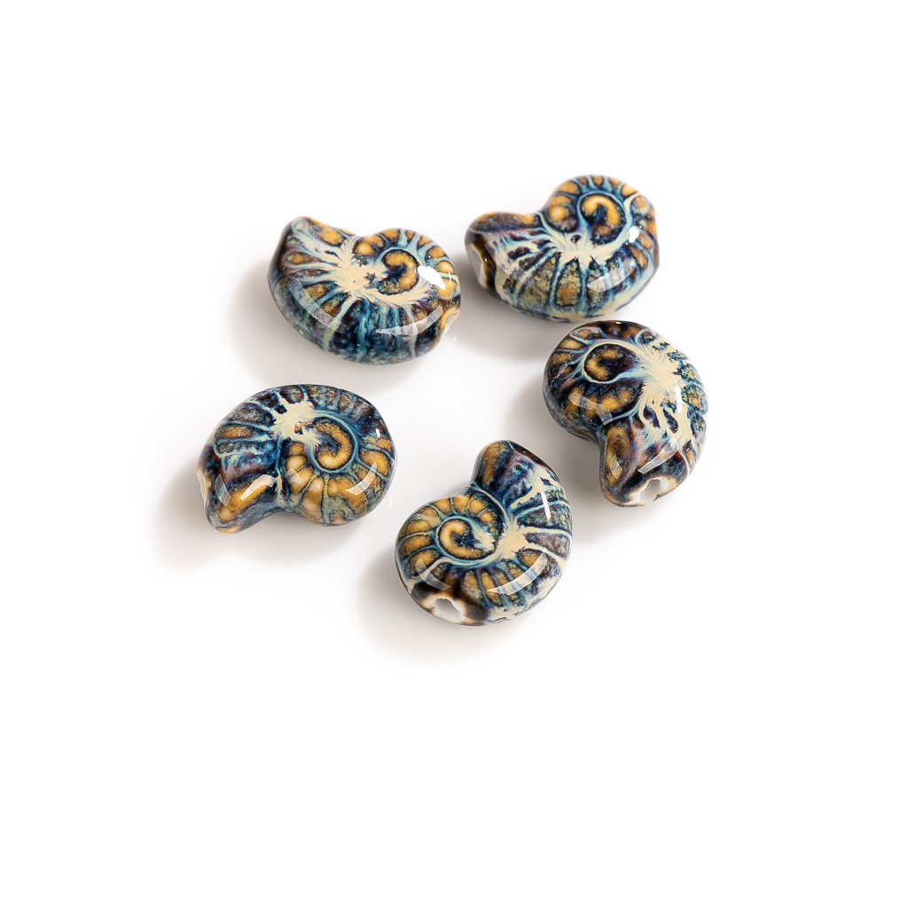 20 # Perles en céramique de petite conque, pendentif multicolore, pièce de bijoux en porcelaine pour collier et Bracelet, 5 pièces # XN083