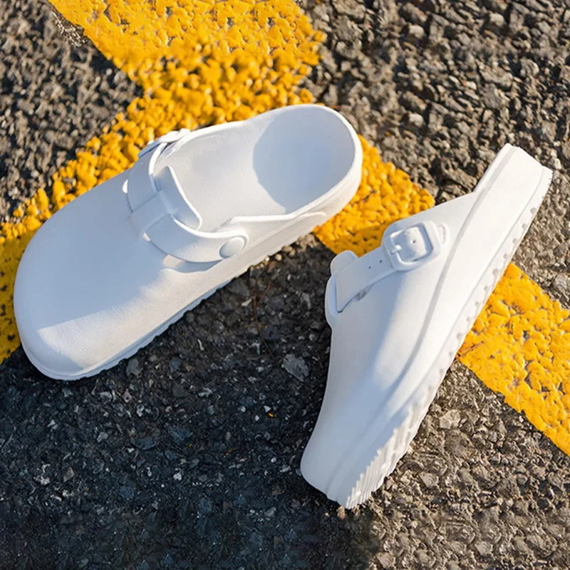 Crestar-Zapatillas tipo zuecos a la moda para hombre y mujer, zapatillas antideslizantes para exteriores, suelas blandas de Eva, nuevas zapatillas médicas impermeables
