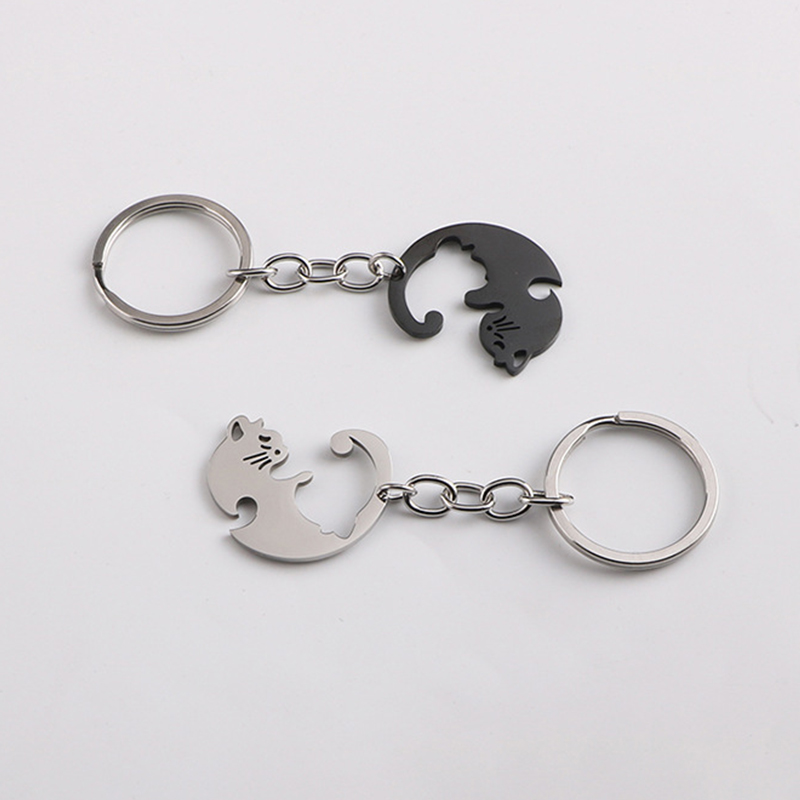 รายการขนาดเล็กแบบพกพาสแตนเลสพวงกุญแจรูปหัวใจ Splicing Cat Yin และ Yang Cat จี้สร้อยคอพวงกุญแจเครื่องประดับ