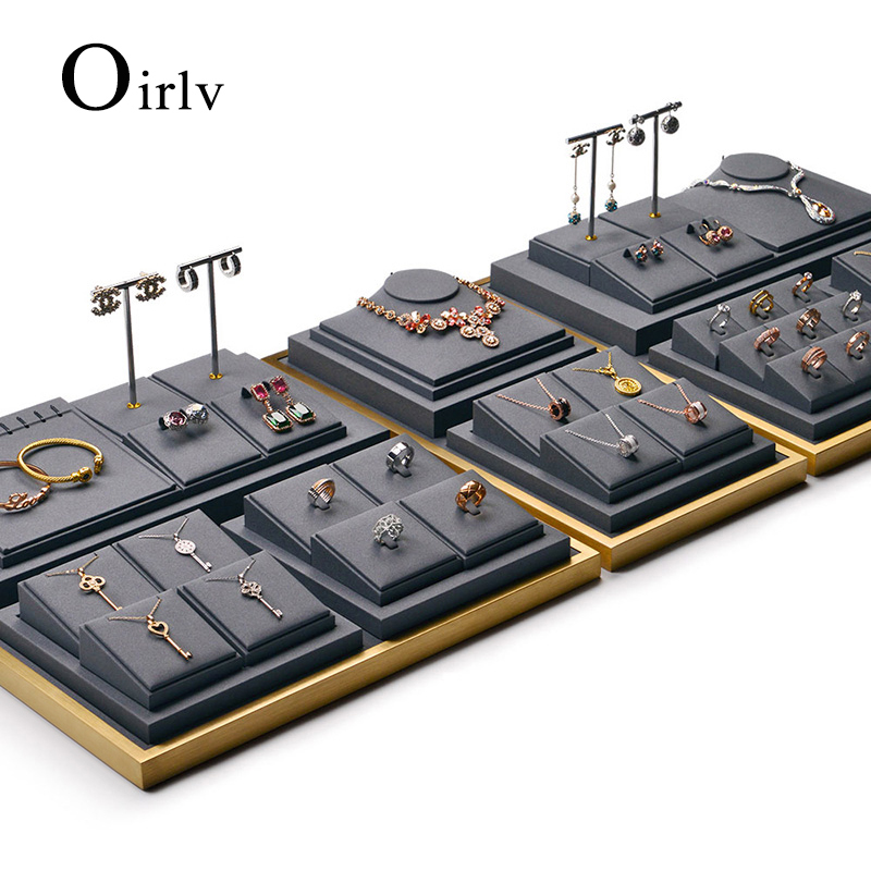 Oirlv Set perhiasan kulit Pu kalung anting-anting, tampilan meja perhiasan abu-abu dengan nampan abu-abu untuk perhiasan