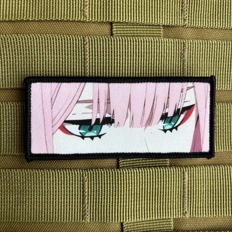 DARLING in The FRANXX Zero Two Morale Badge Anime anak perempuan tempelan karakter mata kait dan lingkaran cetak ransel taktis stiker