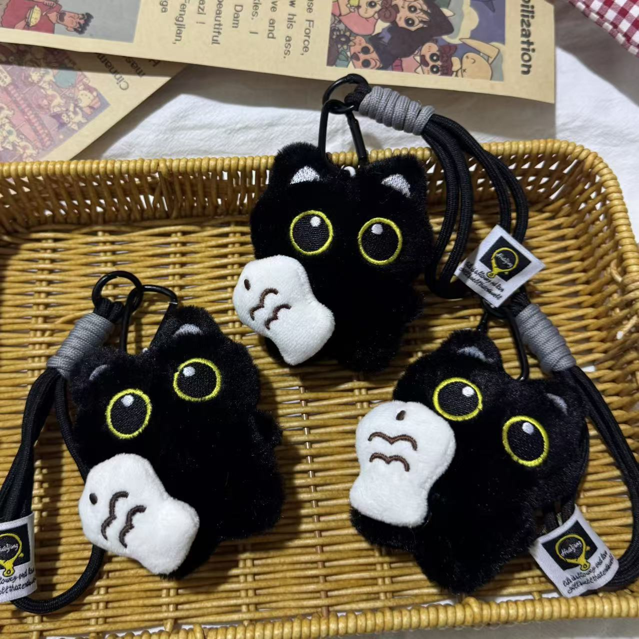 1 Uds. Llavero de juguete de muñeco de gato negro de peluche, colgante de bolso, dijes de animales divertidos, llavero de coche, accesorios para mujeres, regalos para parejas