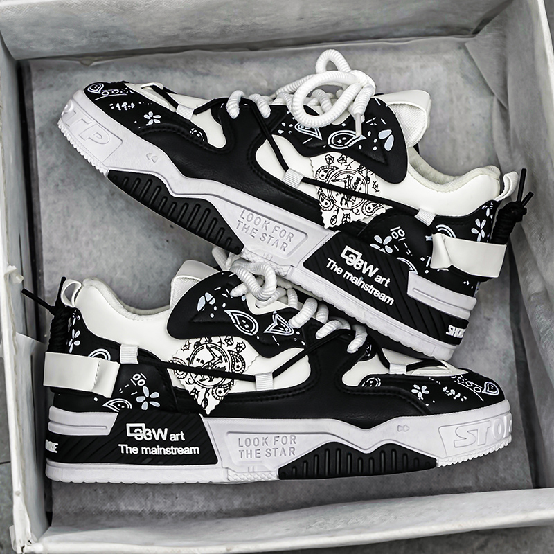 Heren sportschoenen en casual boardschoenen, trendy herenschoenen, modieuze streetschoenen, dagelijkse wandelschoenen