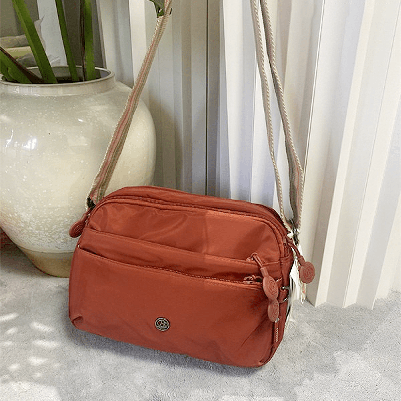 Ultra-light Nylon Crossbody Bag for Women Adjustable Wide Strap Lightweight Women's Bag Women's Brand Luxury Bags Handbag