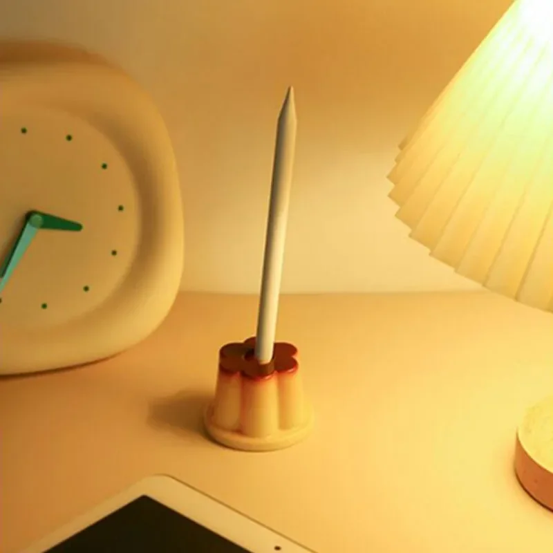 Porte-stylo à Pudding créatif, 1 pièce, mignon, cadeau d'anniversaire, bureau créatif, petit cœur pour fille, ornement