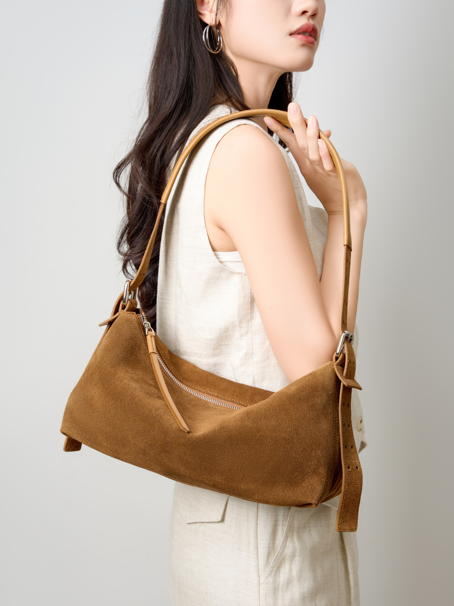 Dames suède crossbodytas Lichte luxe schouderhandtas voor woon-werkverkeer Hoogwaardige niche-okseltas