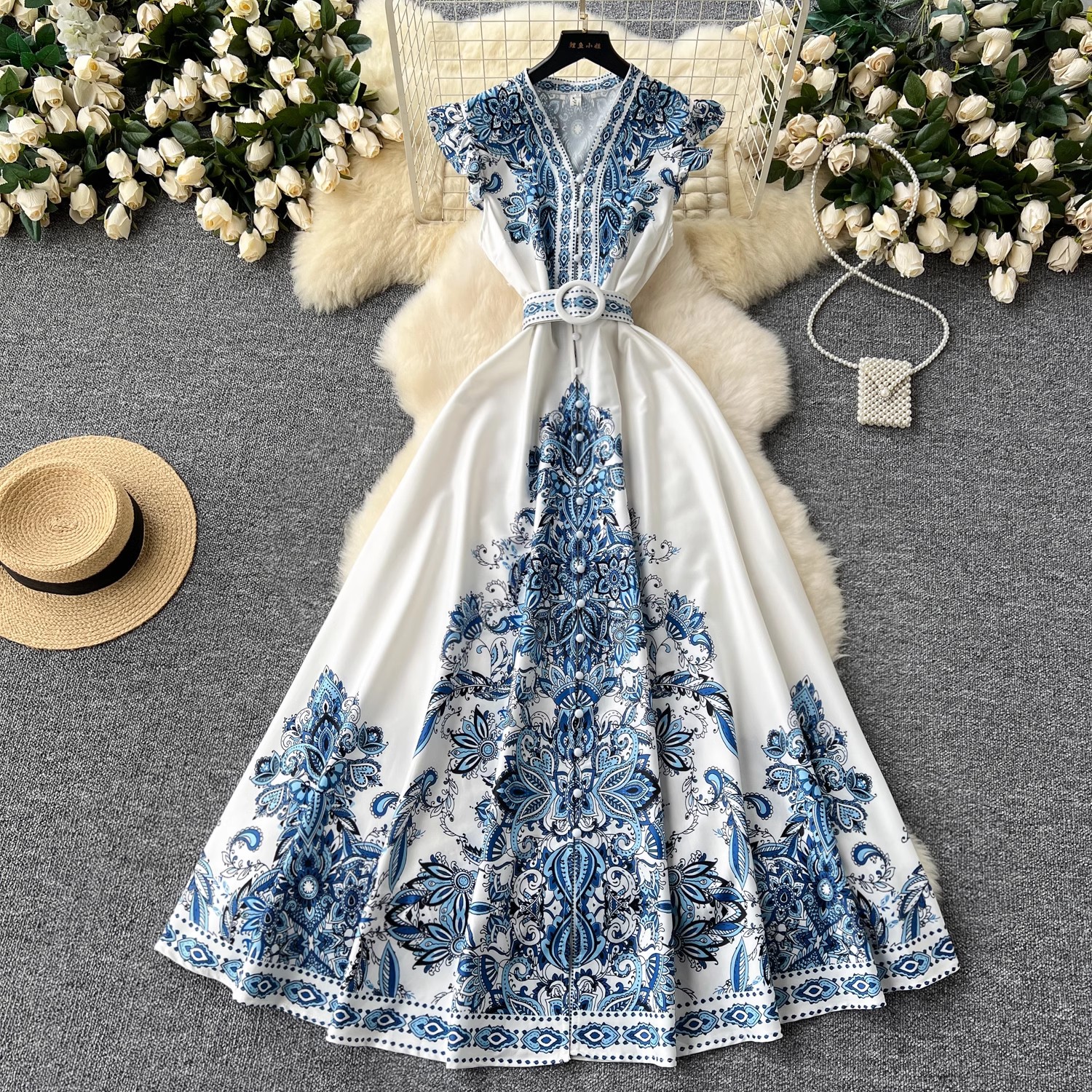 2024 Zomer Dameskleding Catwalk Fashion Paisley Print Met V-Hals En Enkele Rij Borsten Met Riem Vintage Party Lange Vestidos