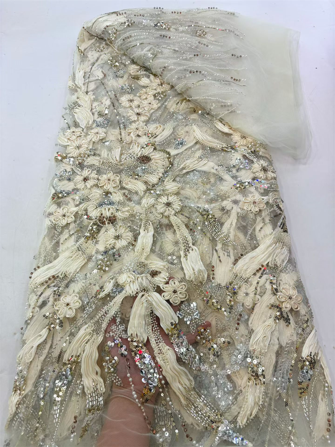 Tela de encaje africana bordada con lentejuelas, telas de encaje nigeriano con flores 3D, tela de encaje de tul francés de alta calidad 2026 para vestido