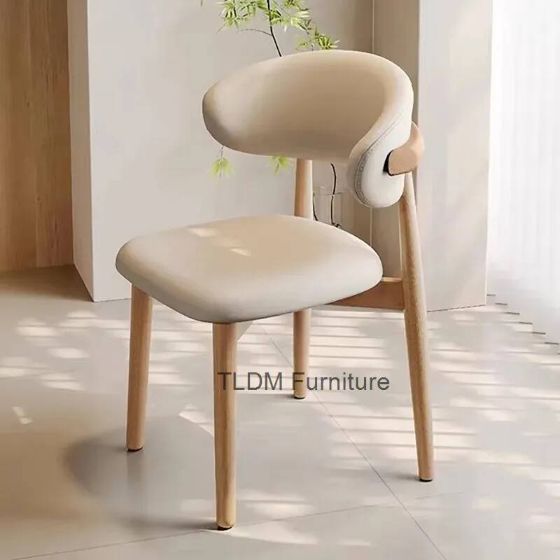 Eenvoudige esthetische eetkamerstoelen Moderne luxe premium keukenstoel Comfortabele ladderrug Tabouret Coiffeuse keukenmeubilair