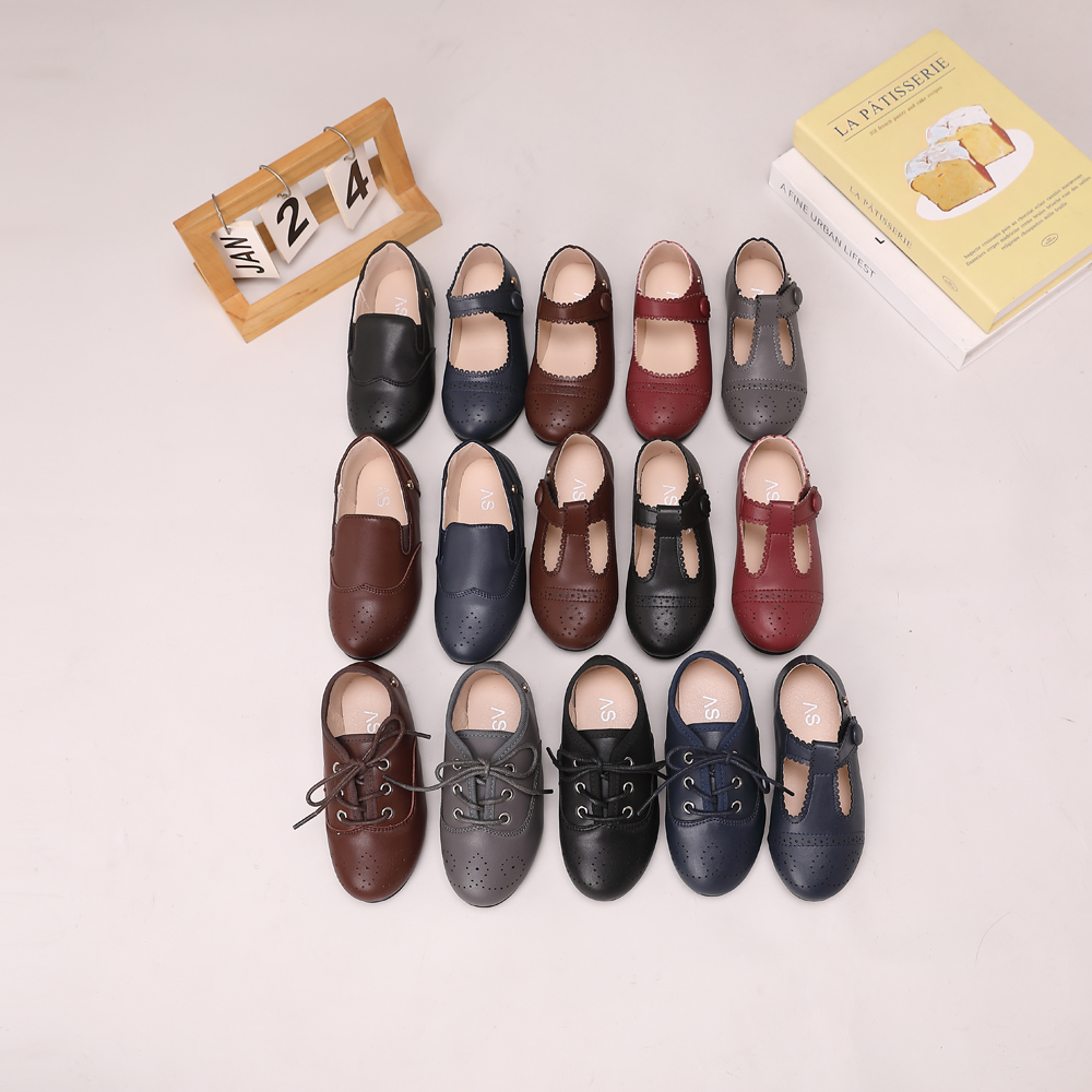 Buty dla dzieci, markowe buty dziecięce, skórzane buty dla dziewczynek, baleriny dla małych księżniczek, oksfordki dla chłopców, miękkie platformy, Mary Jane.