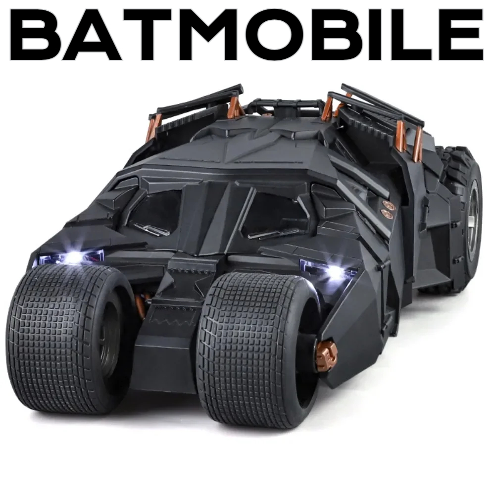 ขนาดใหญ่ 1:18 Batmobile รถของเล่น Dark Knight Trilogy เสียงเลื่อนสเปรย์รถรุ่นเครื่องประดับของขวัญ
