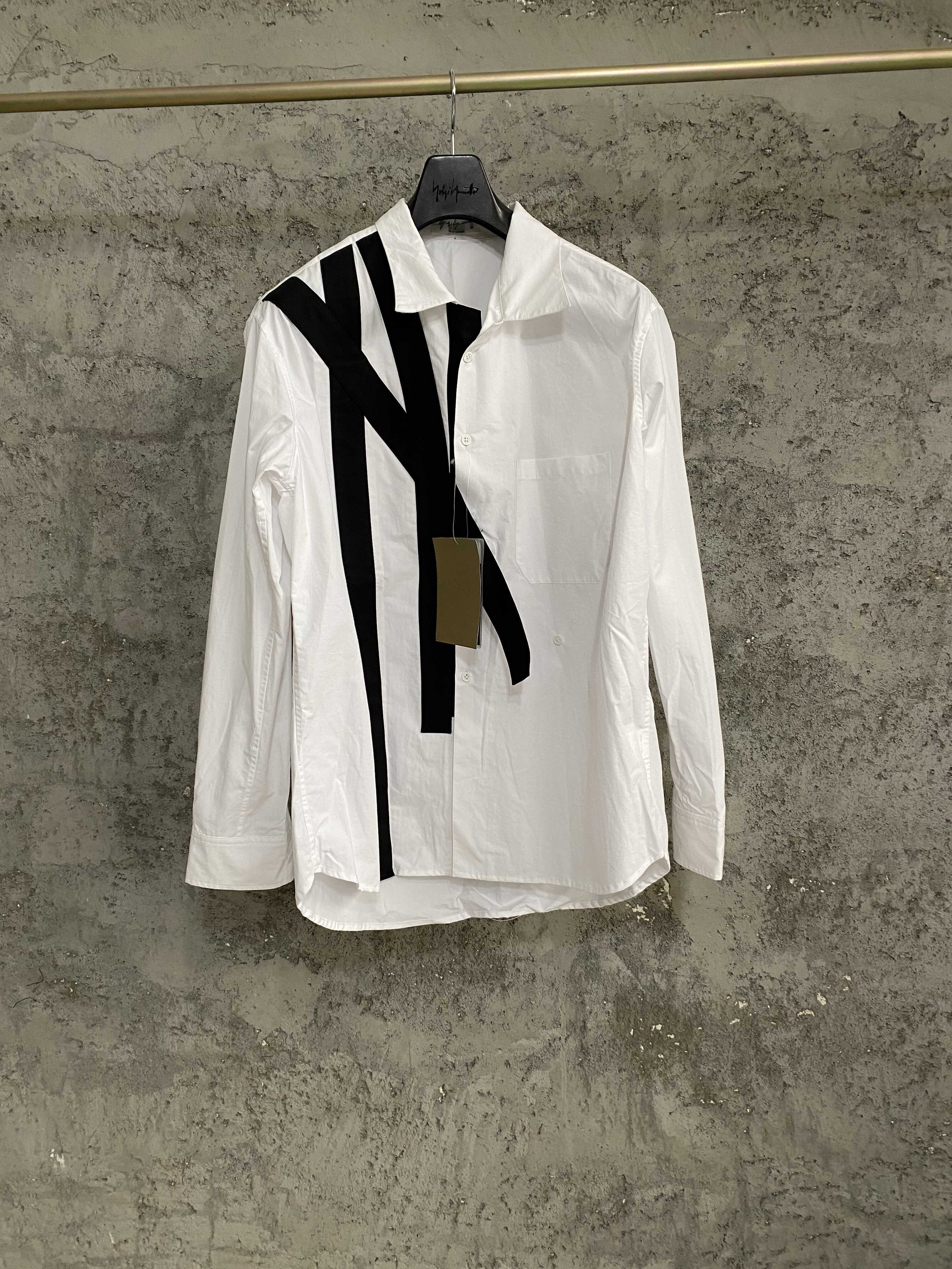 Camicia monopetto a maniche lunghe monopetto tinta unita con colletto semplice e alla moda, realizzata in puro cotone da uomo