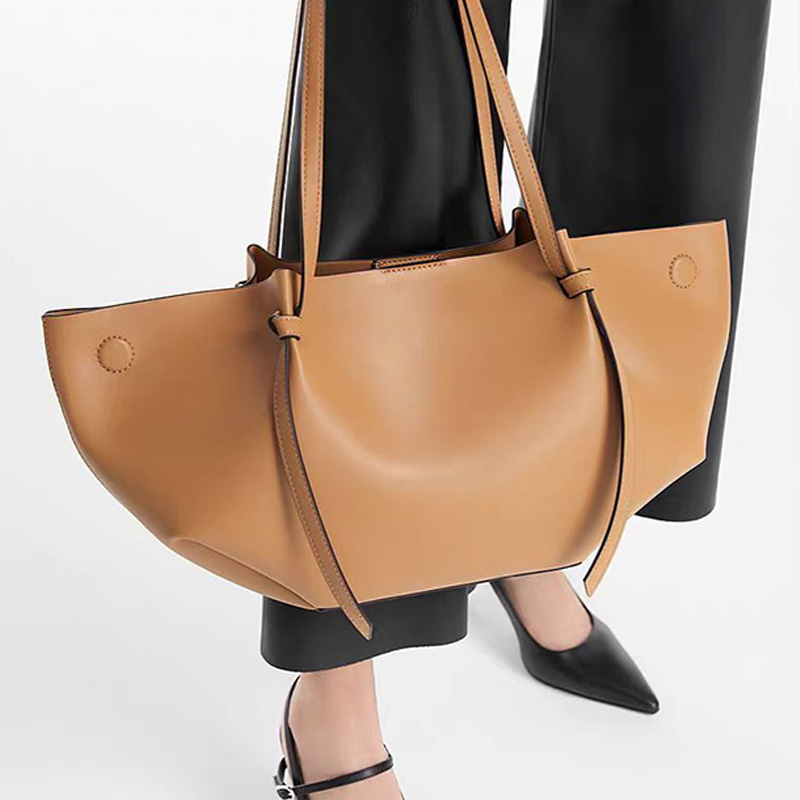 Bolsa em Forma de Asa Grande Capacidade Moda Bolsa de Ombro Transversal Feminina Bolsa Tote para o Dia a Dia