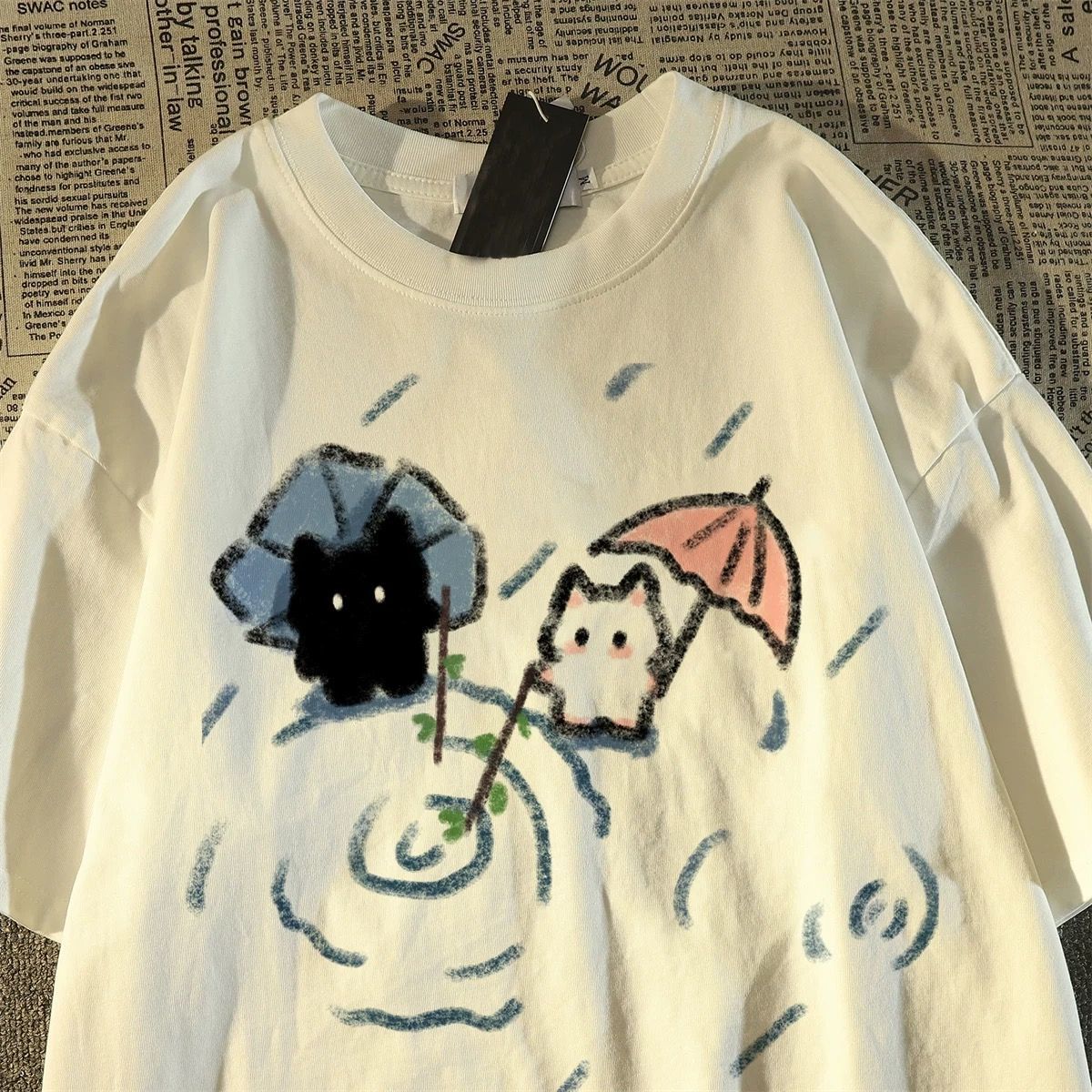 T-shirt ample et doux avec un motif de chat japonais noir et blanc mignon, haut d'été à manches courtes, vêtements pour femmes, t-shirts graphiques