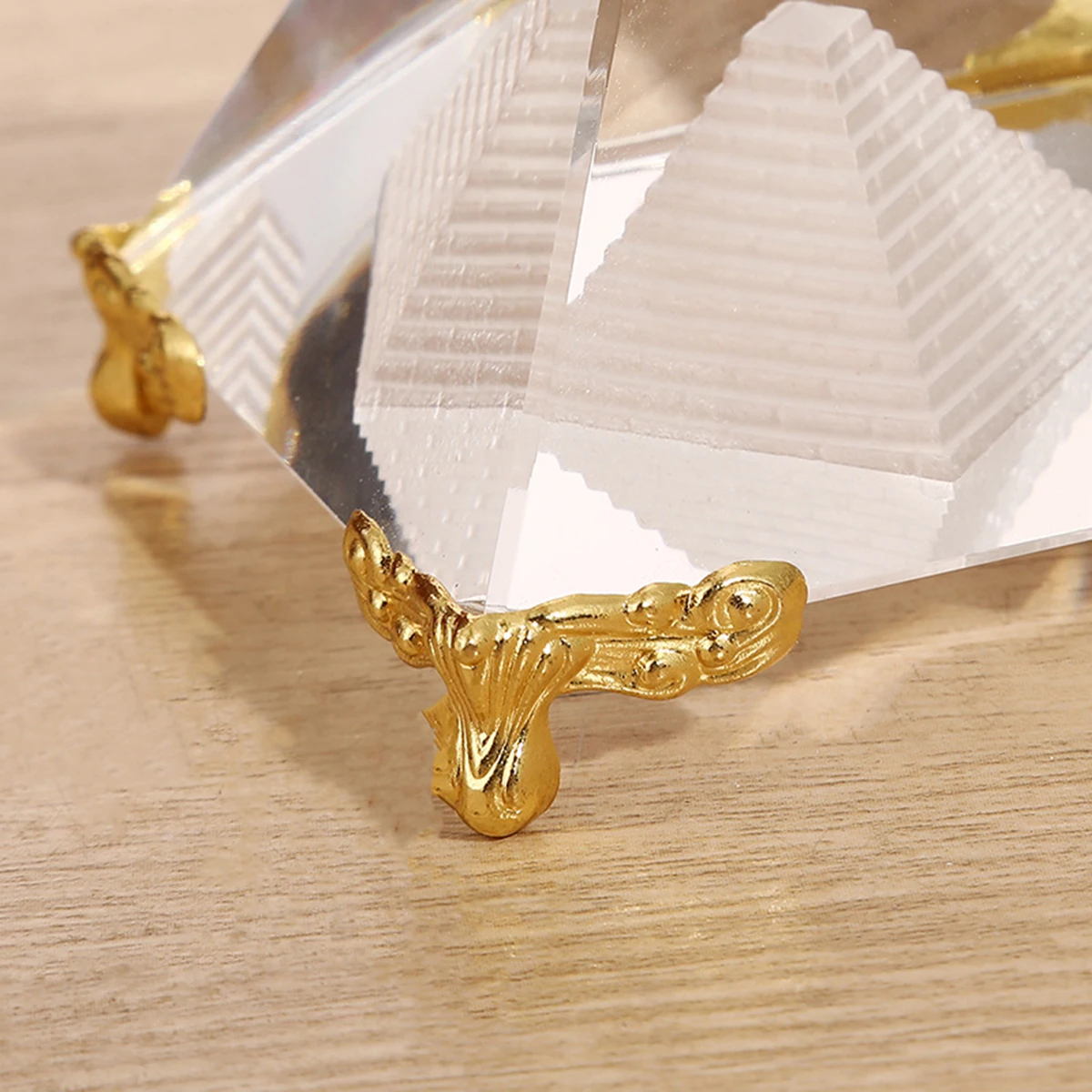 4 Stück – Möbeleckenschützer aus Goldfußlegierung