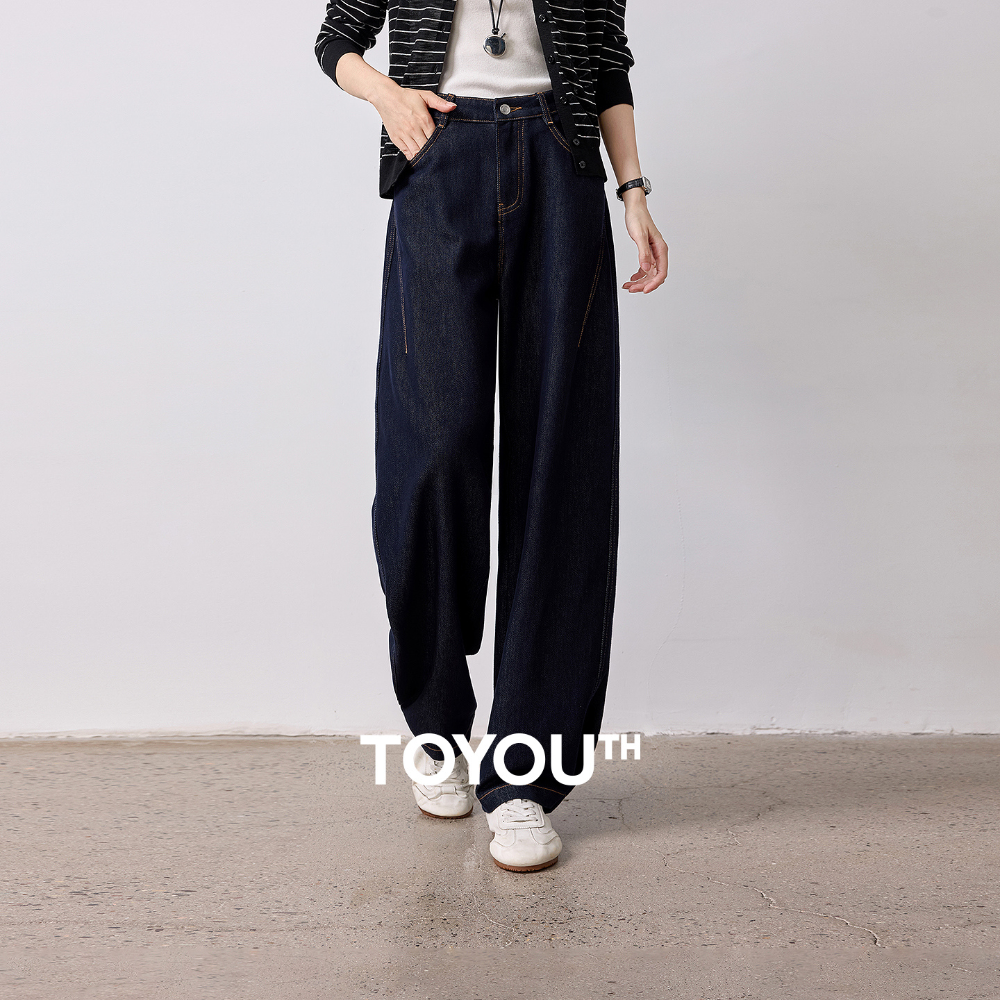 TOYOUTH Damen High-Waist Wide Leg Jeans 2026 Herbst Neuheit Wasserwaschung Schlankformende Beinformende Pendler-Lange Hose