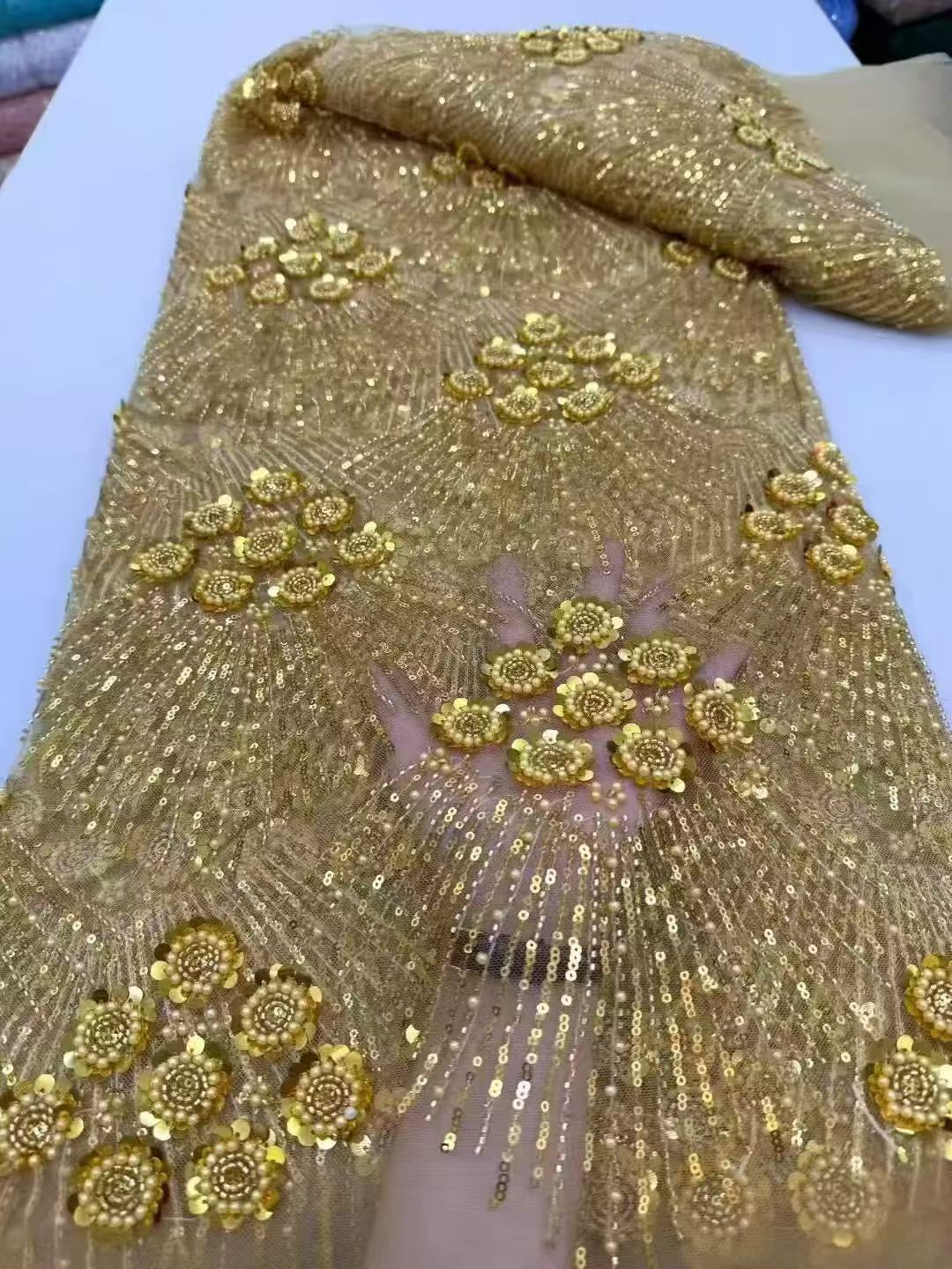 Kain Brokat Mutiara Prancis Emas 5 Yard Kain Brokat Payet Afrika Berkualitas Tinggi Nigeria Jaring Gaun Pengantin untuk Wanita Menjahit