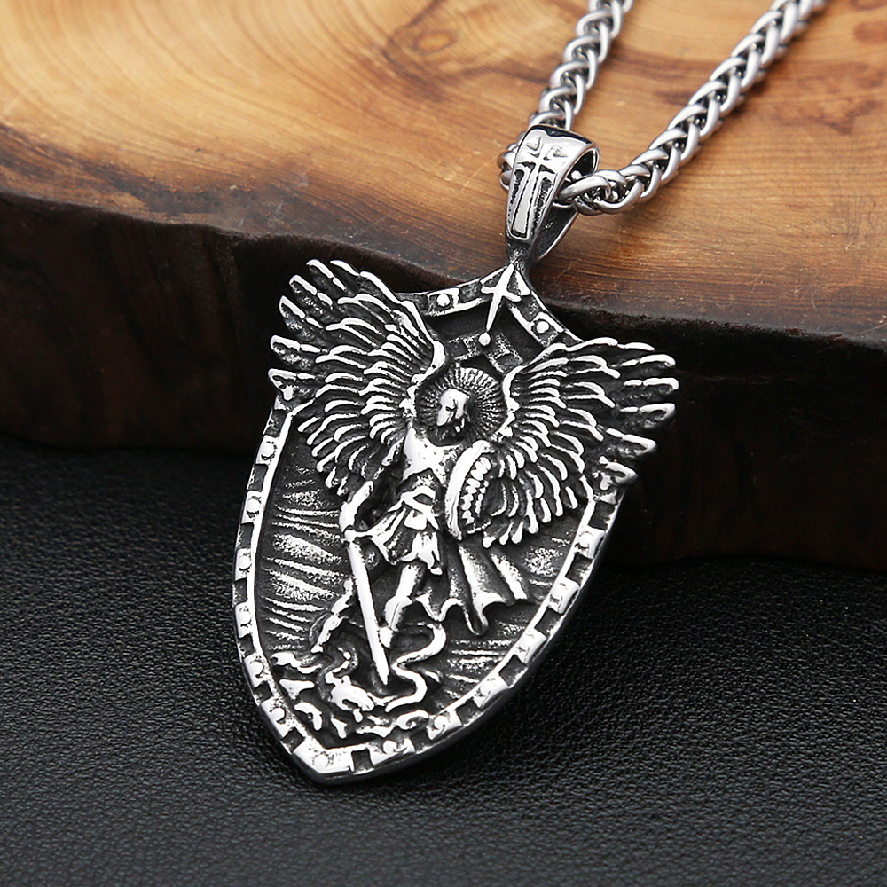 Nuevos collares Vintage de acero inoxidable con colgante de Michael, collar de alas de Ángel Punk a la moda para hombres y mujeres, amuleto, regalos de joyería