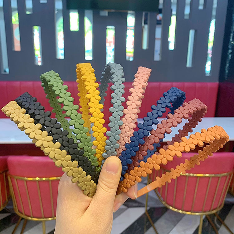 Acrílico doce flor headband para mulheres e meninas, all-match hairbands, acessórios de cabelo, braçadeira headwear, atacado, nova moda, 2022